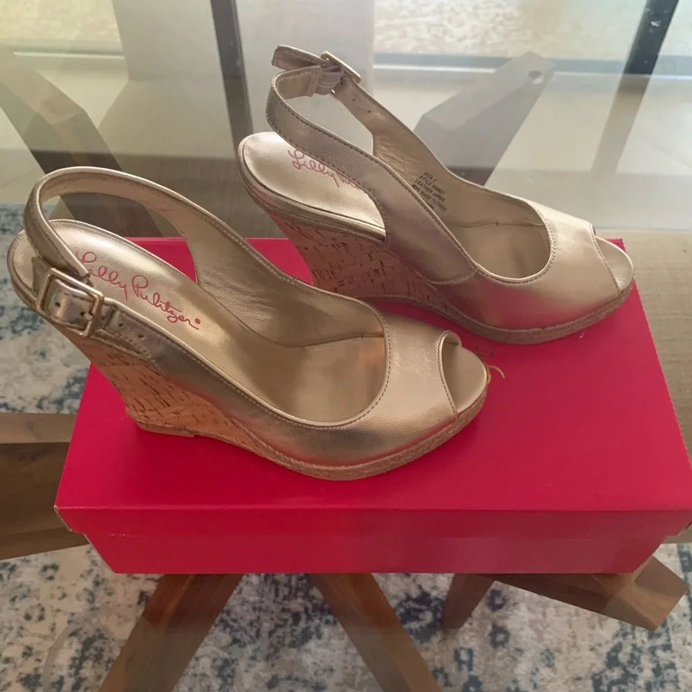 Lilly Pulitzer Metallic Rose Gold Wedge Sandals